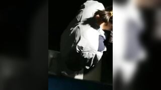 Dâm nữ, đi làm xong trốn vào nhà vệ sinh vừa xem phim sex vừa thủ dâm