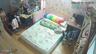 Camera Quay Lén Gái Mới Lớn Thay Đồ Vú Siêu Ngonn