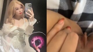 Hot Girl Huyền Trang Lộ Clip Show Hàng Cực Phẩmm