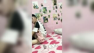 24,93thanh niên bóng chuyền dáng cao thêm con cu to nữa. tự khởi động xong dập em thư