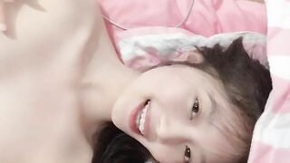 Em học Sinh gửi video liếm nách móc lồn uống nước lồn cho khách check 2ka8 đó anh em