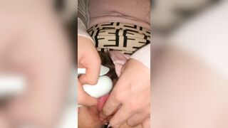 Tài xế quay lén sếp thủ dâm ở ghế sau bị sếp phát hiện