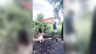 Em gái cởi truồng khoe hàng ngay sau ông anh câu cá và cái kết