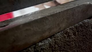 Quay lén cô hàng xóm tắm 2