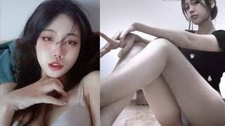 Clip Sex Bùi Thị Thu Hồng 2ka6 Sinh Viên Năm 1 Bím Hồng Địt Tê Cặc