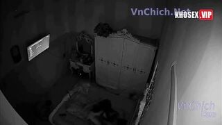 Hack camera, Bố chồng cưỡng hiếp con dâu bị con trai ruột phát hiện về chửi Nhuế chó