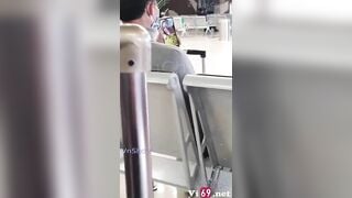 quay lén, chờ chuyến bay bác liền chát sex bảo bác gái show hàng siêu dâm