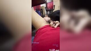 Bú cu, Con trai bị ốm mà bà mẹ vẫn bú cu cho con nhanh khỏi