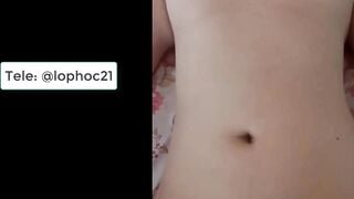 Em Tuyền dâm đãng suốt ngày gửi video sex cho bạn nứng