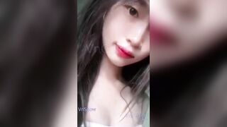Điệu Huyền, cute lồn non nch dâm vừa tâm sự vừa móc bảo ny ysl