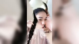 mẹ chiều hư con. cực đã