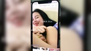 Cay đắng xót xa thanh niên thấy clip sex của vợ trong điện thoại thằng bạn thân