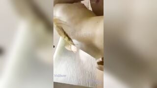 Con đi chs cầu trượt đây mẹ ơi, Đi đi, hoá ra là djt nhau trên cầu trượt vs bạn thân