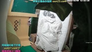 Quay lén 2 em gái bú lồn nhau