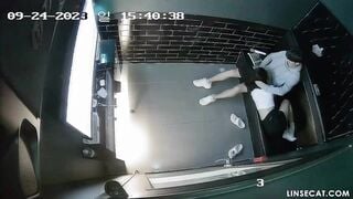 A bảo vệ khổ nhất TG, Check cam VIP Karaoke phát hiện học sinh djt nhau khẩu dâm