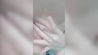 nứng lồn móc lồn siu múp
