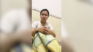 Nhậu say, Chị gái Ngủ bị hấp dâm bahh khóc quá trời vì bị djt