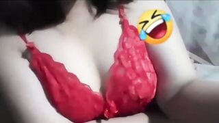 Teen Chuppy Béo Múp Móc lồn khoe vú bị mẹ phát hiện