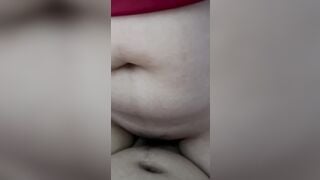 Địt nhau với chị hàng xóm vắng chồng lâu ngày nên lồn rất khít P1