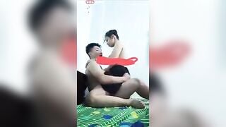 Sao chư cứ Đjt lồn cháu thế, Tý chú mua trà sữa cho là Djt nhau