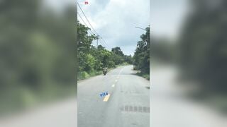 Độc lạ, Vượt 800km Để Hấp dâm Lồn con bạn Quen qua mạng