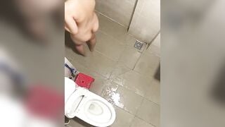 Quay Lén Nhìn Em Tắm Tự Nhiên Tháy Nứng Quá Phần 27