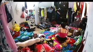 Quay lén động Karoke, Mấy e Gái Khoe Vú Bóp vú Nhau vì Nứng