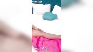 Độc lạ, M cứ djt người yêu t đi, Để t quay video còn sục cu