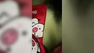 thg chú Khốn nạn, Bắt con cháu Trẻ con Bú Cu mà lồn bé nên Ko dám djt nhau