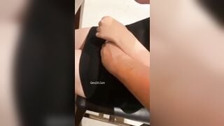 Sex Mò Vú Em Nhân Viên Quán Hai Lúa Vú To Ti Hồng Giọng Miền Tây