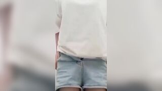 Em học sinh nứng lồn tự quay khiêu dâm