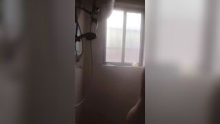 Chia tay nên em bị tung clip