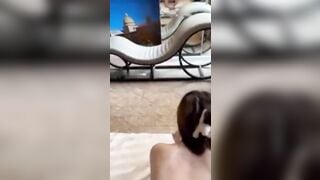 Bú sâu vào,anh sướng:2 Cái miệng nhỏ mê người của cô em họ ngoan mới lớn