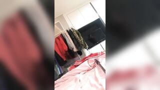 Gái xinh Korean xăm hình trên ngực