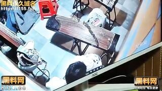 Nữ sinh viên mỹ thuật bị camera ghi lại cảnh có hành vi không đứng đắn vói giáo viên