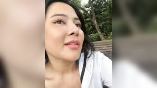 Hà My bạo dâm ở công viên