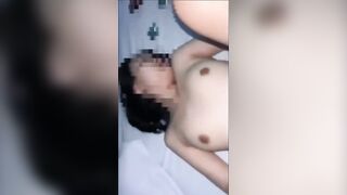 Say sỉn địt lút cán còn xuất trong em nó tỉnh ko những ko la còn nhún tiếp hiệp 2