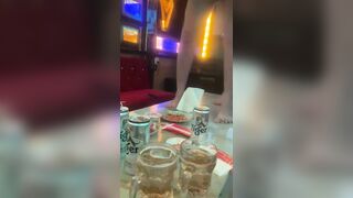 Clip Sex Múa thoát y tại quán karaoke cực dâm loạn