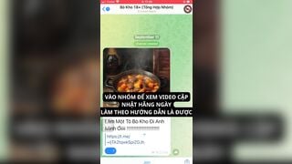 Bé học sinh non choẹt mới lớn chà hột le rên banh cái tolet luôn
