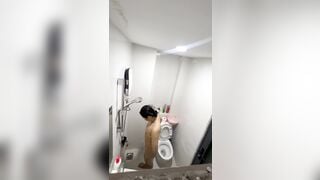 Em gái hàng xóm 2
