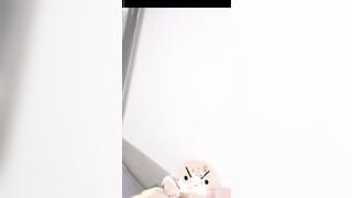 Em Gái Xinh loli Đái ra chậu rồi live sex thủ dâm cực ngon