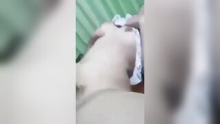 Không thấy ai ở nhà ông bác họ liền vào nhà móc lồn, bú vú nhỏ cháu gái 16 tuổi.