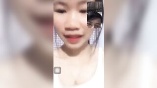 Em gái 16 tuổi call sex với thằng anh họ, tình tứ như là người yêu.