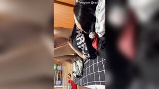 Có nhỏ em họ xinh dâm là không cần có bồ luôn,nứng cặc là lại đè e ra đụ sướng cặc p5