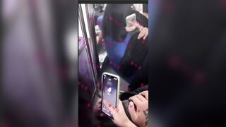 Đang địt với anh họ mà tk ghệ điện