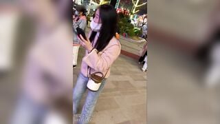 Thanh niên biến thái chuyên chà cu vào mông người lạ trên tàu điện ngầm P1