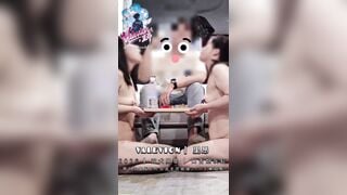 Sướng như vua khi huấn luyện đc 2 con chó cái nghe lời thích bị hành hạ