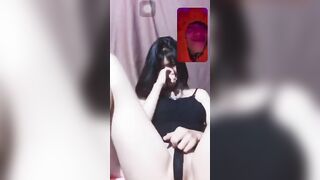 Yêu xa chỉ có thể call sex cho người yêu xem lồn mà thôi.