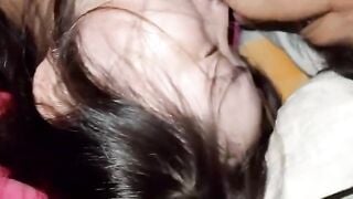 Thứ đàn bà dâm chồng làm đêm đã gọi nhân tình về nhà đụ.