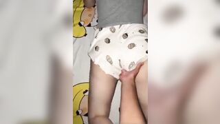 Lén lút sang nhà người yêu quan hệ
